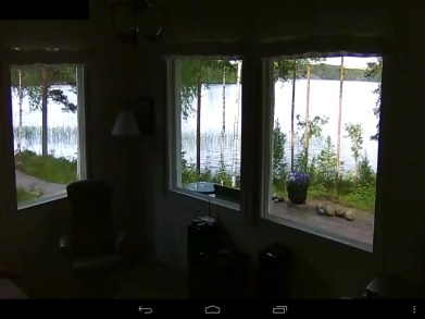 tabletilla otettu kuva